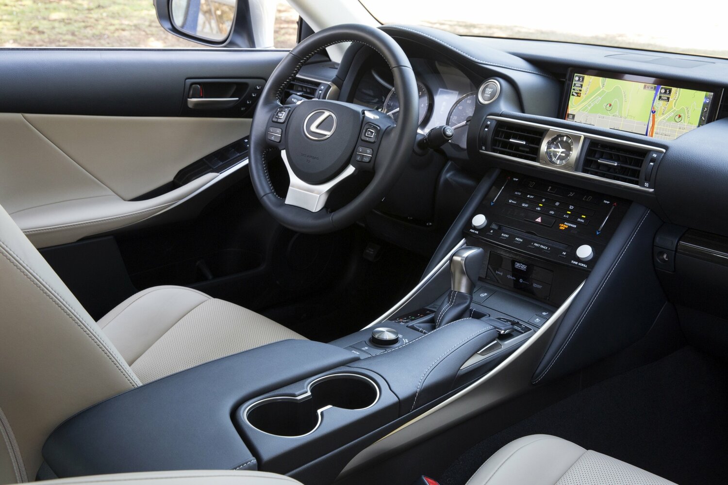 Lexus IS III Рестайлинг, 2017, фото 17