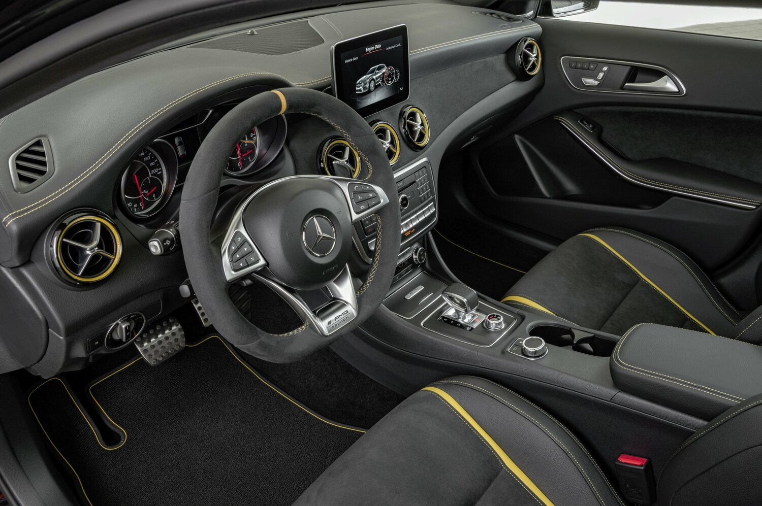 Mercedes-Benz GLA AMG I (X156) Рестайлинг, 2019, фото 2