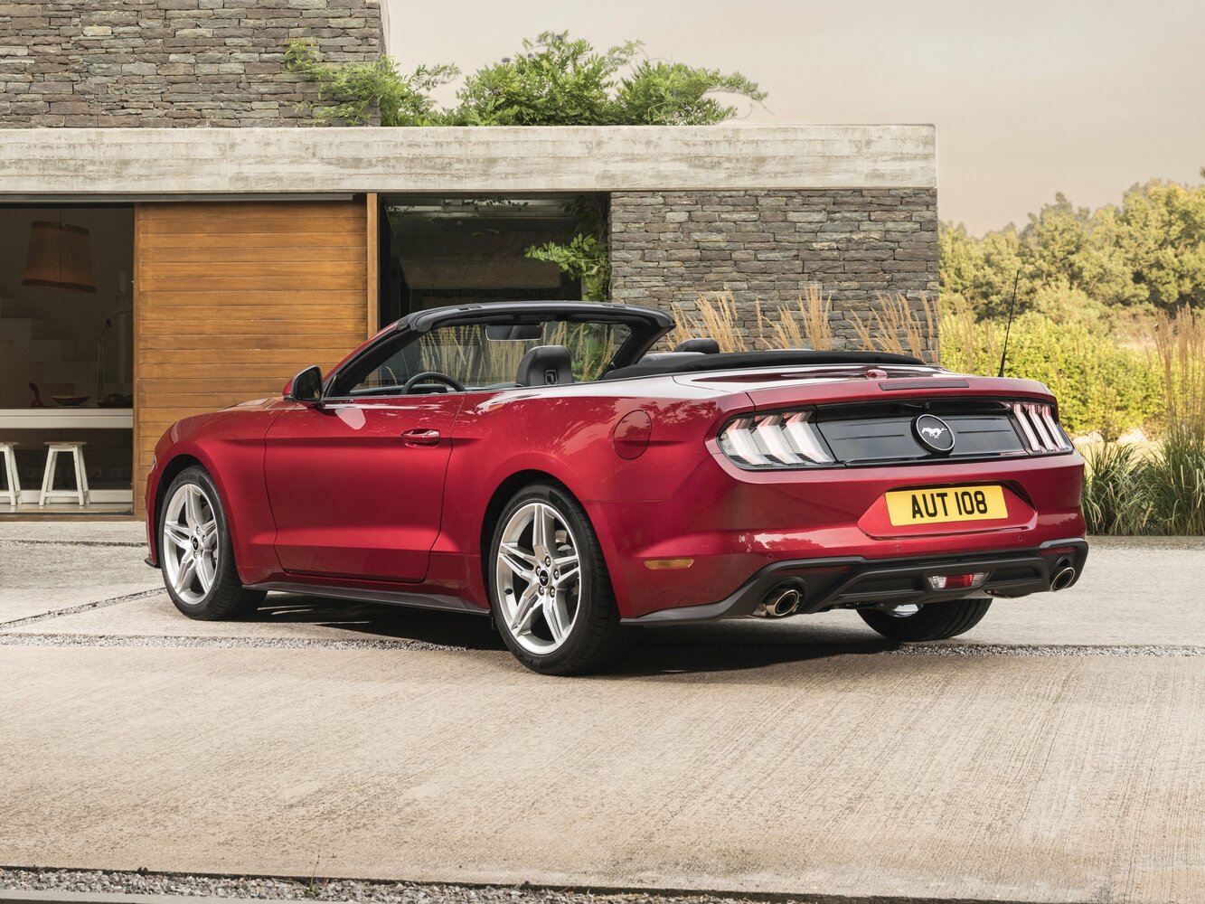 Ford Mustang VI Рестайлинг, 2023, фото 6