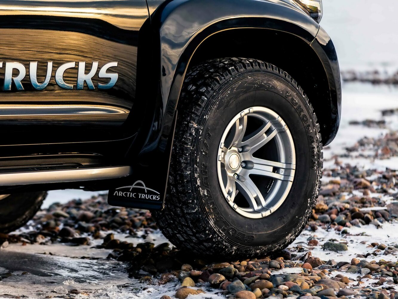 Toyota Land Cruiser Prado 150 Series Рестайлинг 1, 2015, фото 2