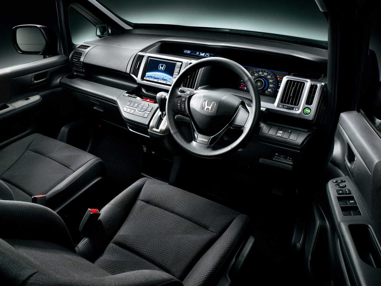 Honda Stepwgn IV, 2009, фото 2