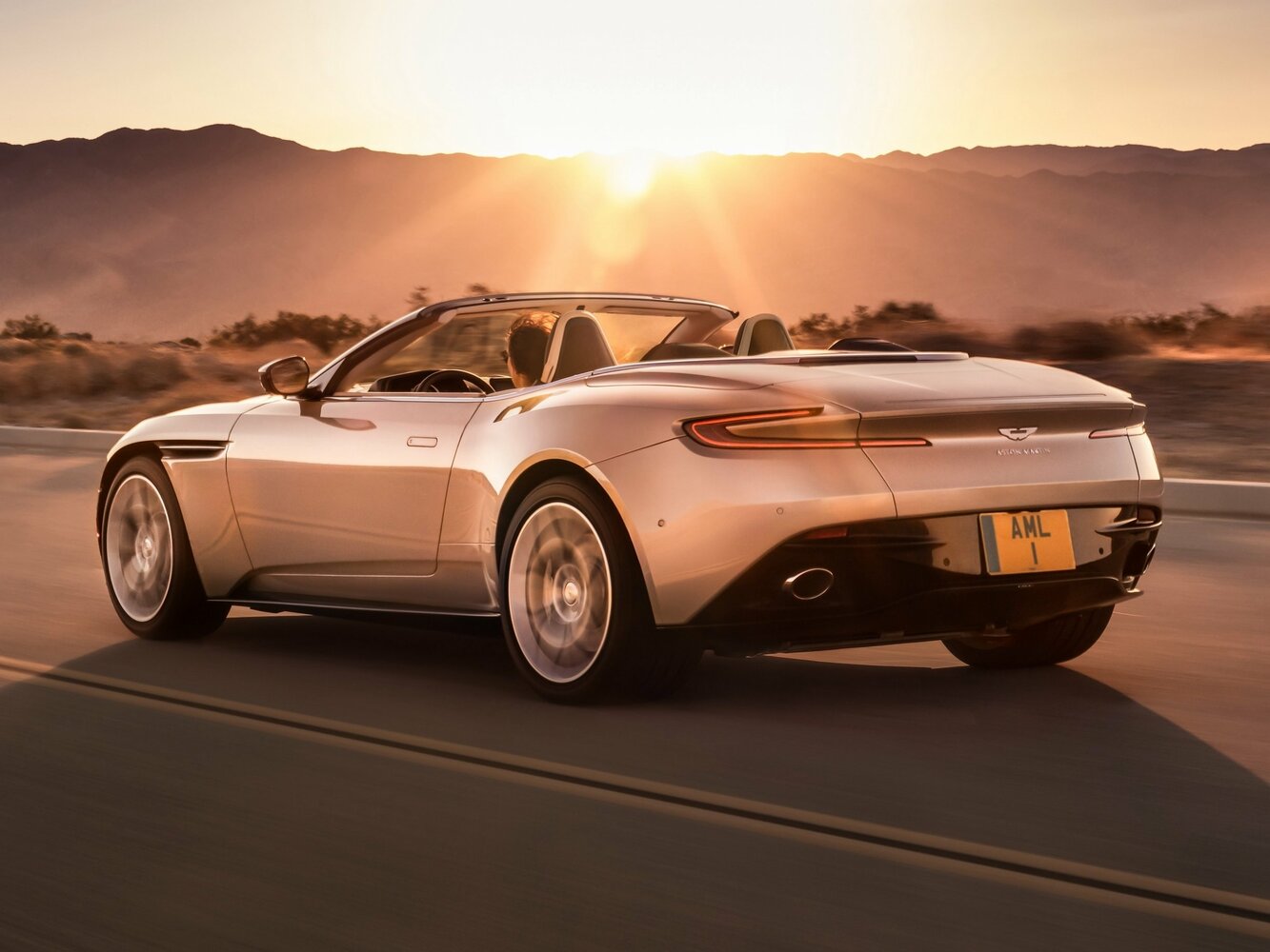 Aston Martin DB11 I, 2022, фото 4