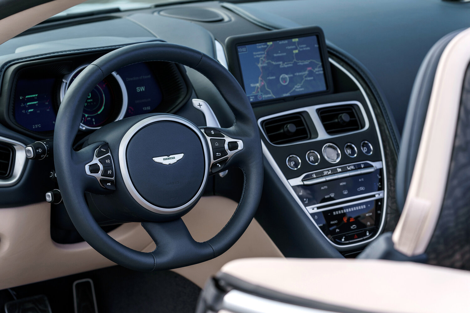 Aston Martin DB11 I, 2022, фото 8