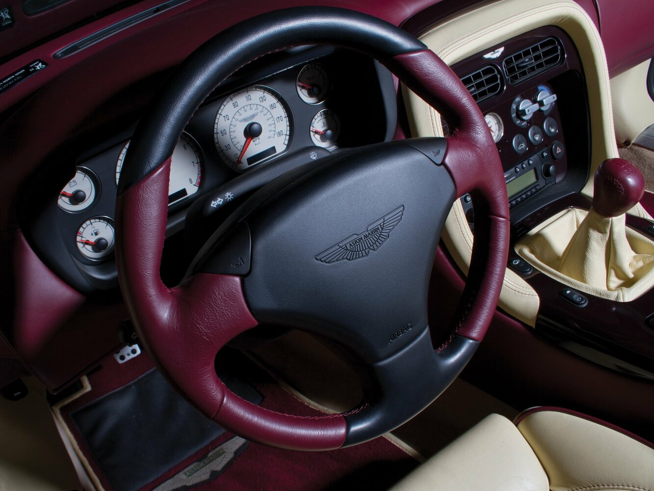 Aston Martin DB AR1, 2004, фото 5