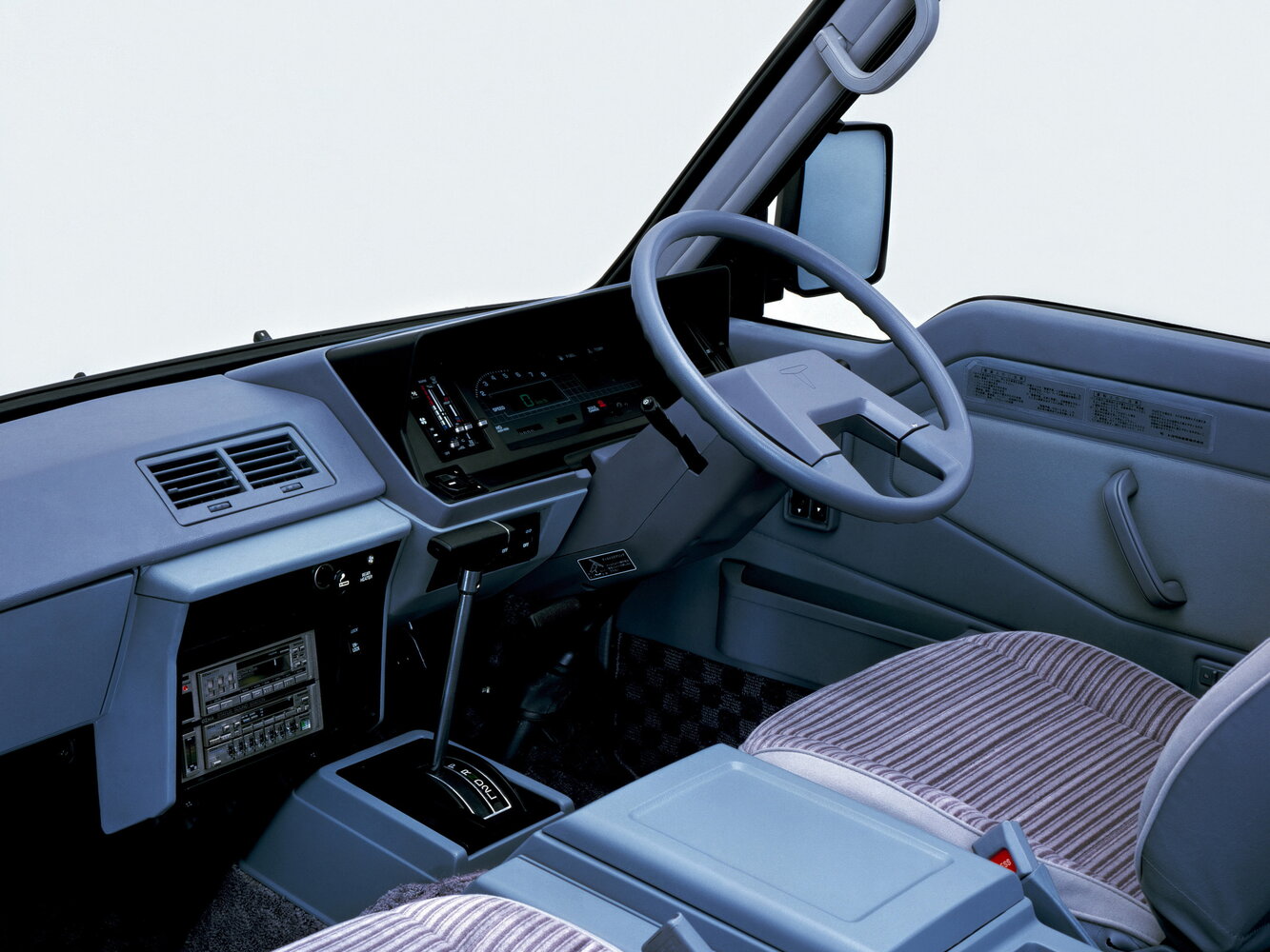 Toyota HiAce H50 H60 H70, 1987, фото 4