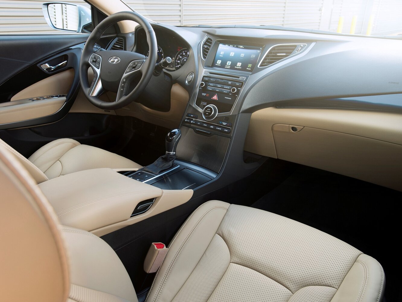 Hyundai Azera II Рестайлинг, 2016, фото 7
