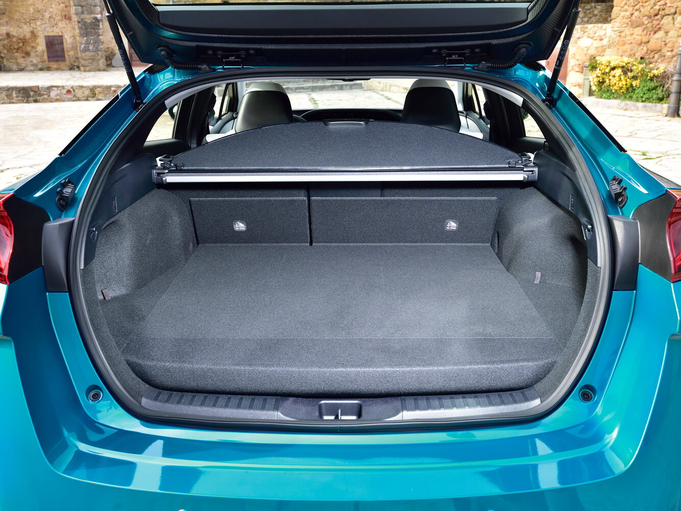 Toyota Prius IV (XW50), 2017, фото 7