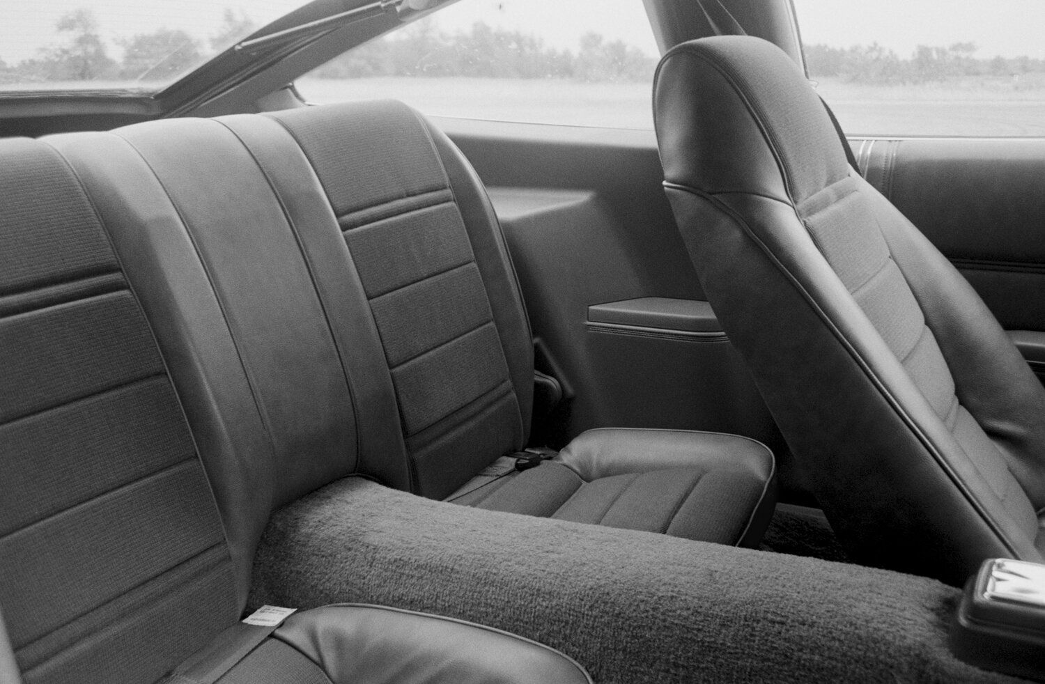 Oldsmobile Starfire II, 1976, фото 3