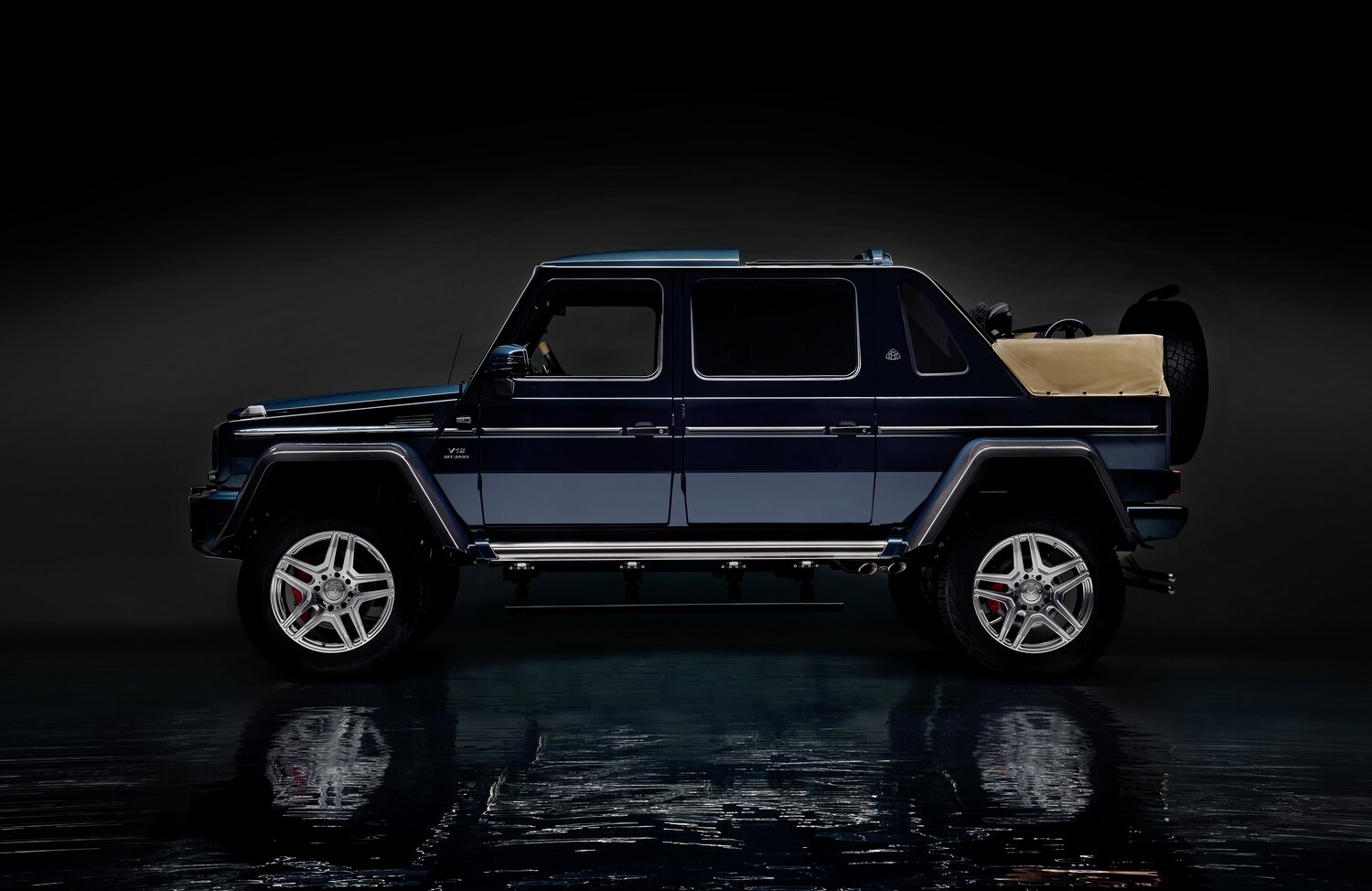 Mercedes-Benz Maybach G 650 Landaulet I, 2023, фото 2