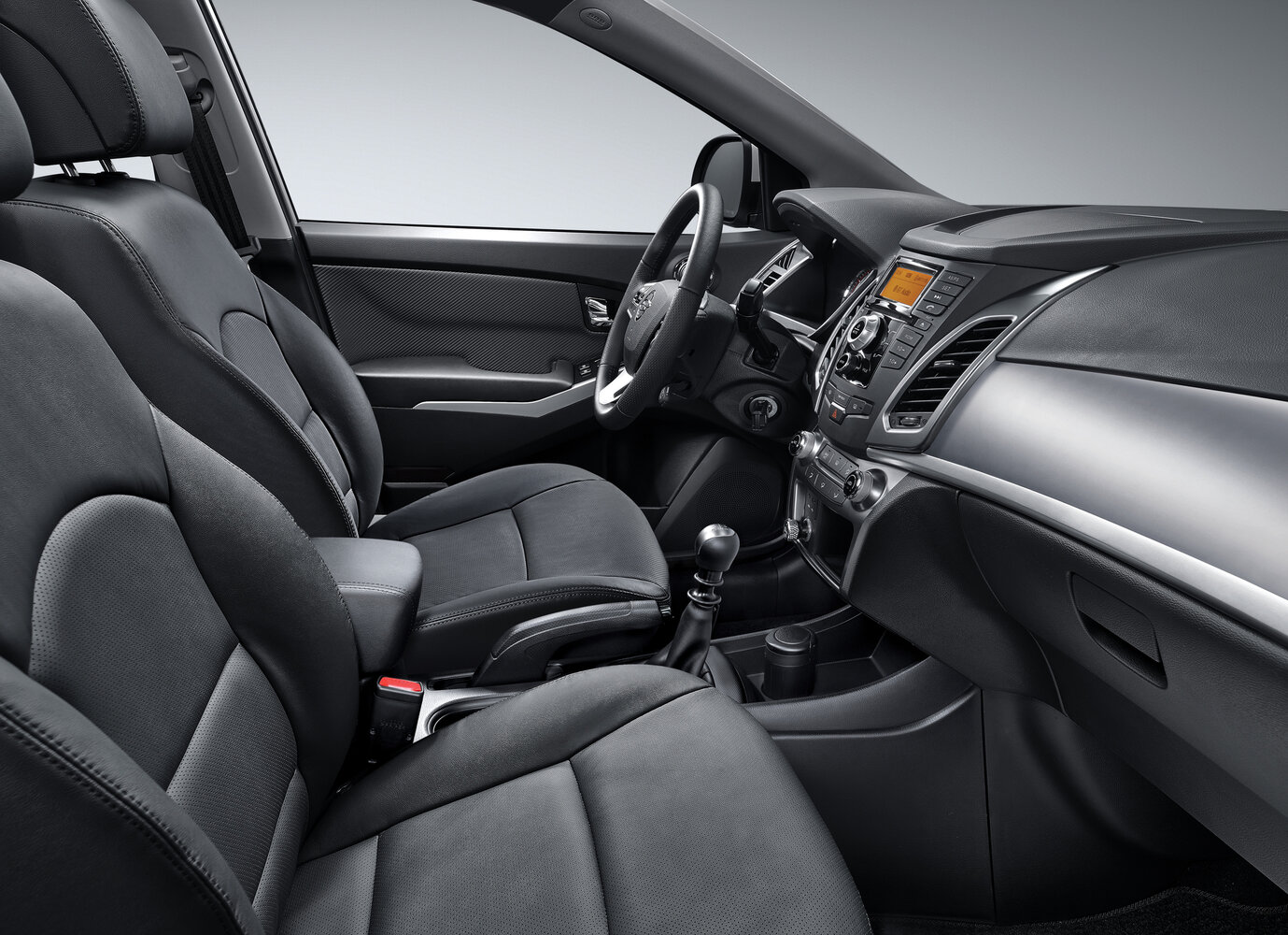 SsangYong Korando III Рестайлинг 2, 2017, фото 6