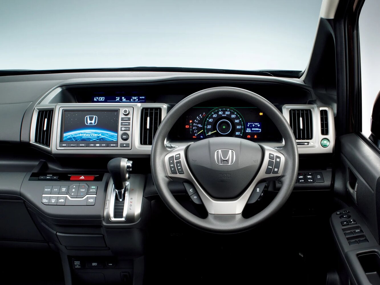 Honda Stepwgn IV Рестайлинг, 2014, фото 2