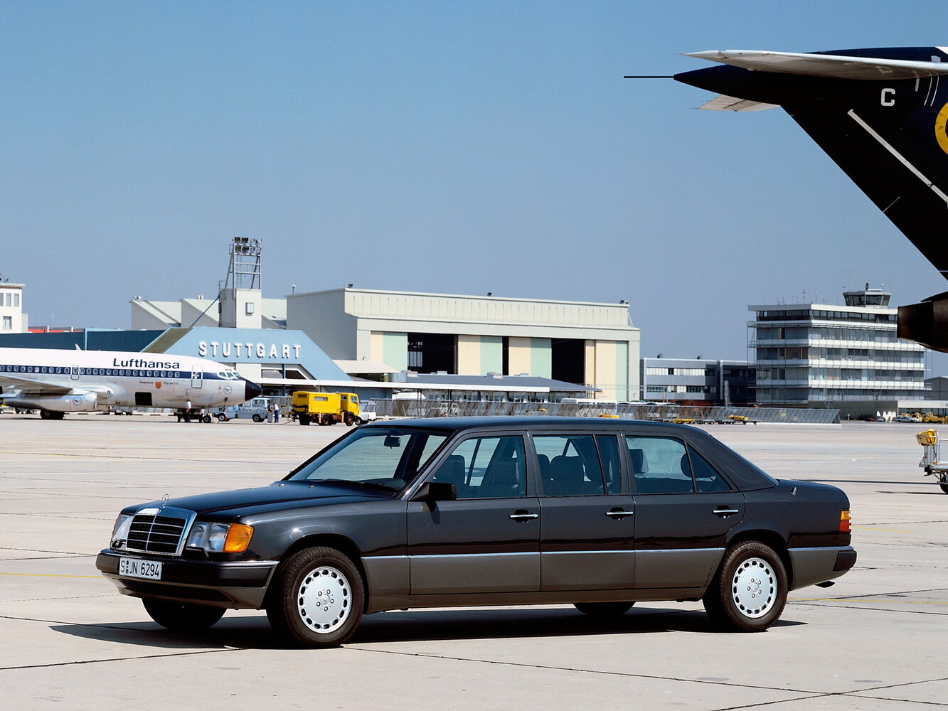 Mercedes-Benz W124, 1990, фото 2
