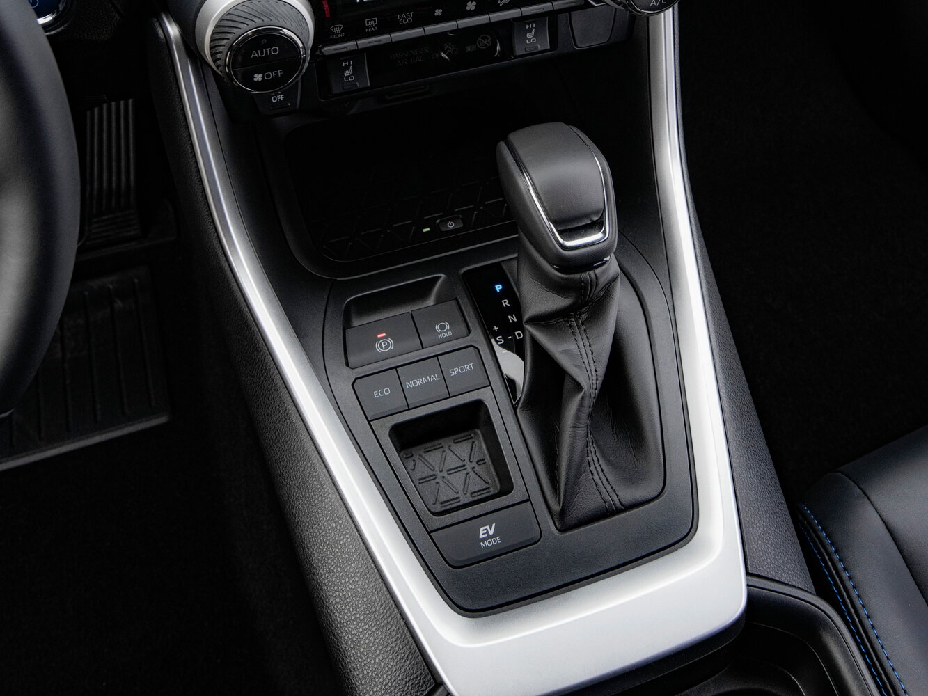 Toyota RAV4 V (XA50), 2019, фото 9