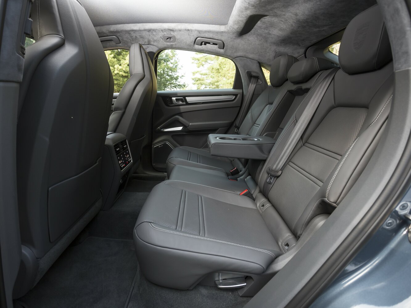 Porsche Cayenne III, 2022, фото 31