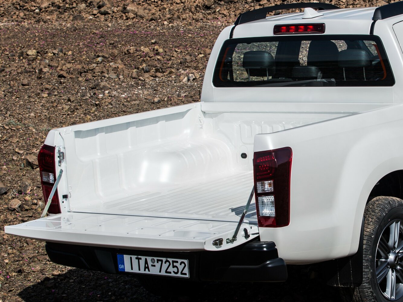 Isuzu D-Max II Рестайлинг, 2018, фото 9