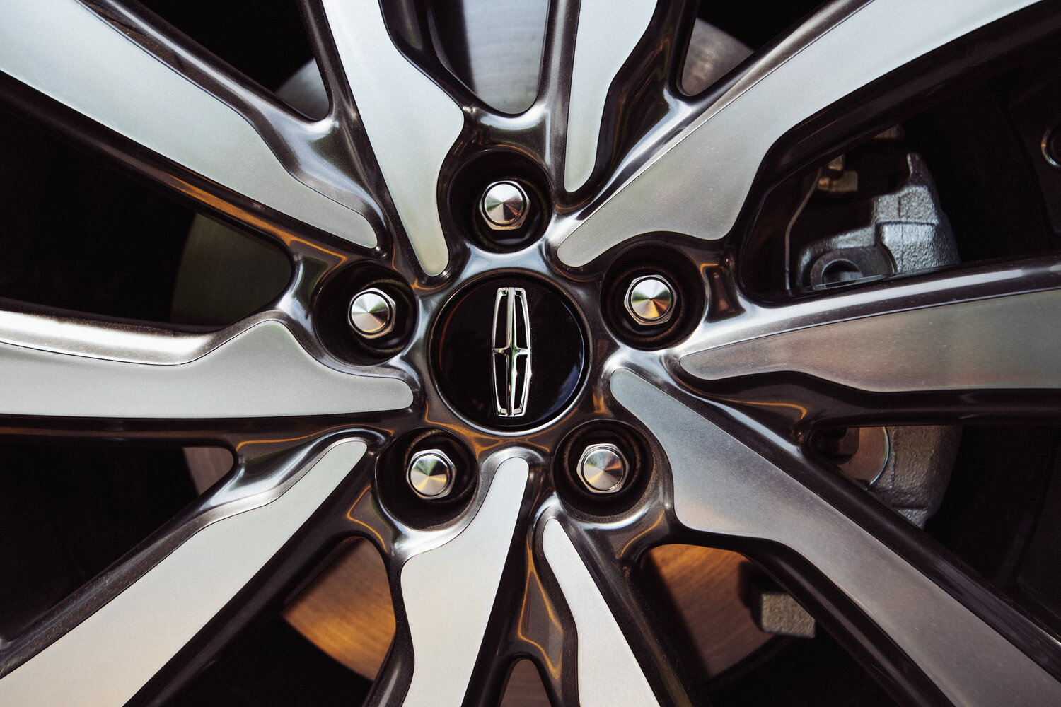 Lincoln MKC I Рестайлинг, 2019, фото 9