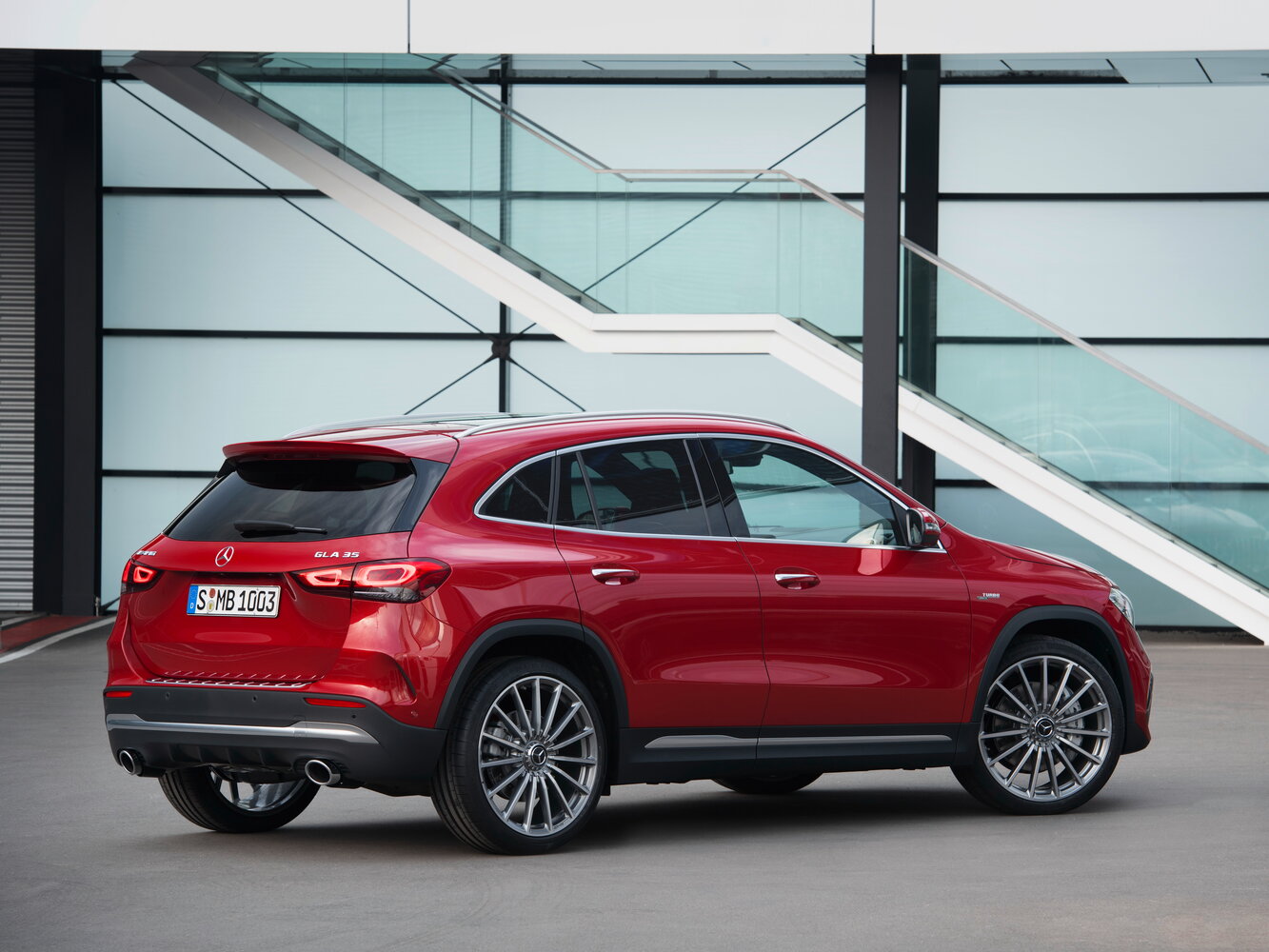 Mercedes-Benz GLA AMG II (H247), 2021, фото 5