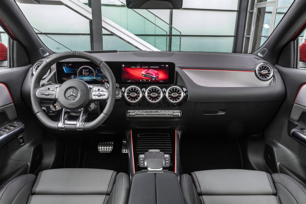 Mercedes-Benz GLA AMG II (H247), 2021, фото 12