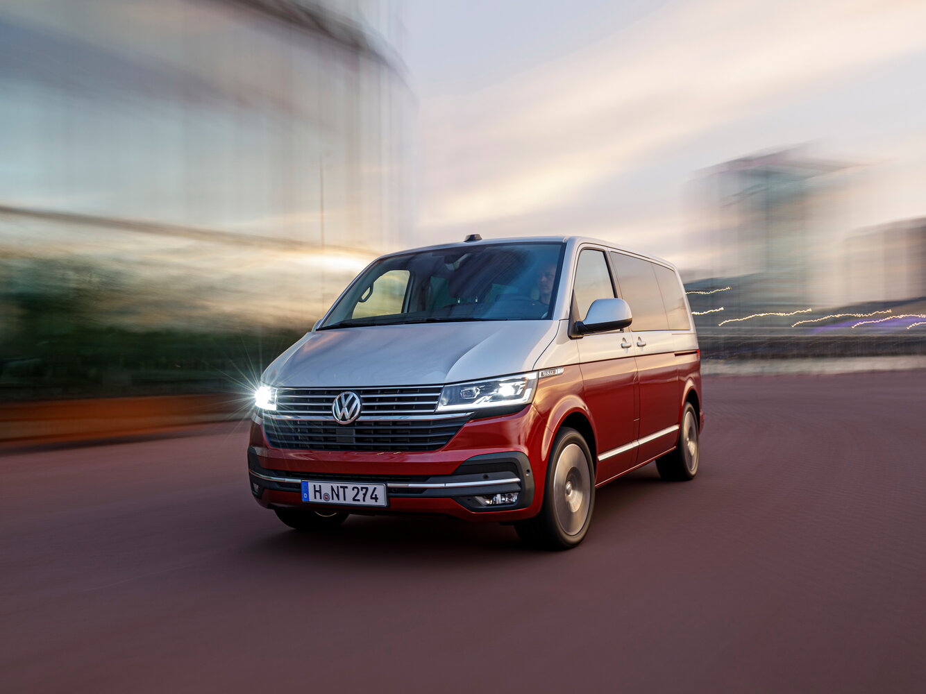 Volkswagen Multivan T6 Рестайлинг, 2024, фото 5