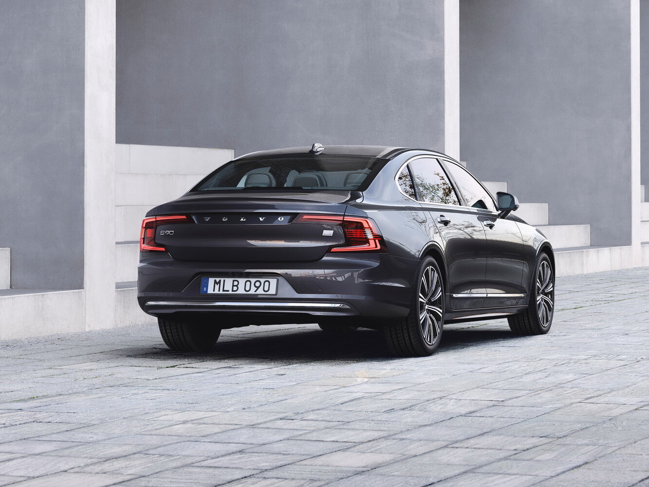 Volvo S90 II Рестайлинг, 2021, фото 2