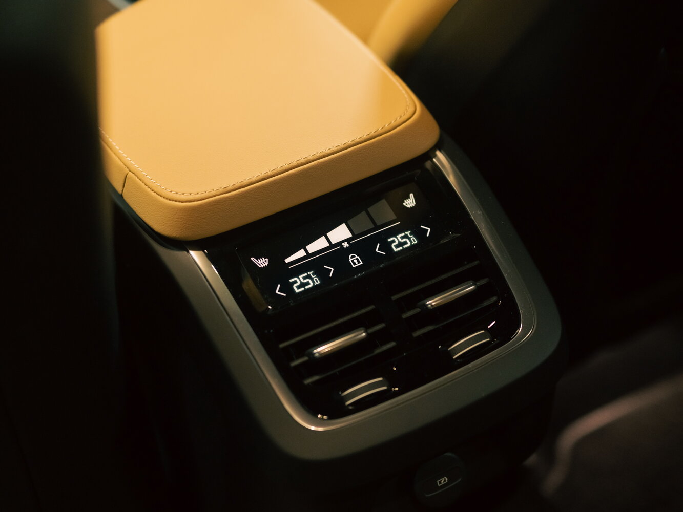 Volvo S90 II Рестайлинг, 2021, фото 10