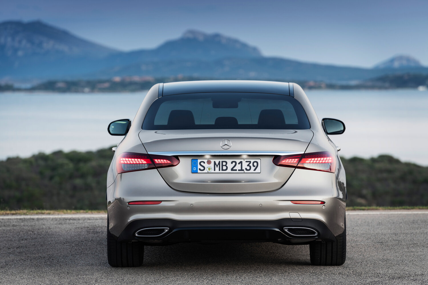 Mercedes-Benz E-Класс V (W213, S213, C238) Рестайлинг, 2023, фото 31