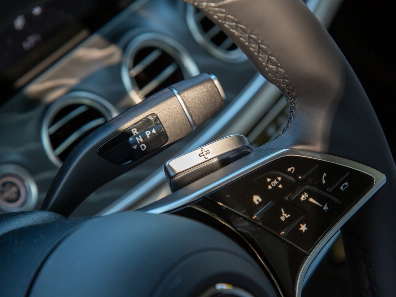 Mercedes-Benz E-Класс V (W213, S213, C238) Рестайлинг, 2023, фото 16