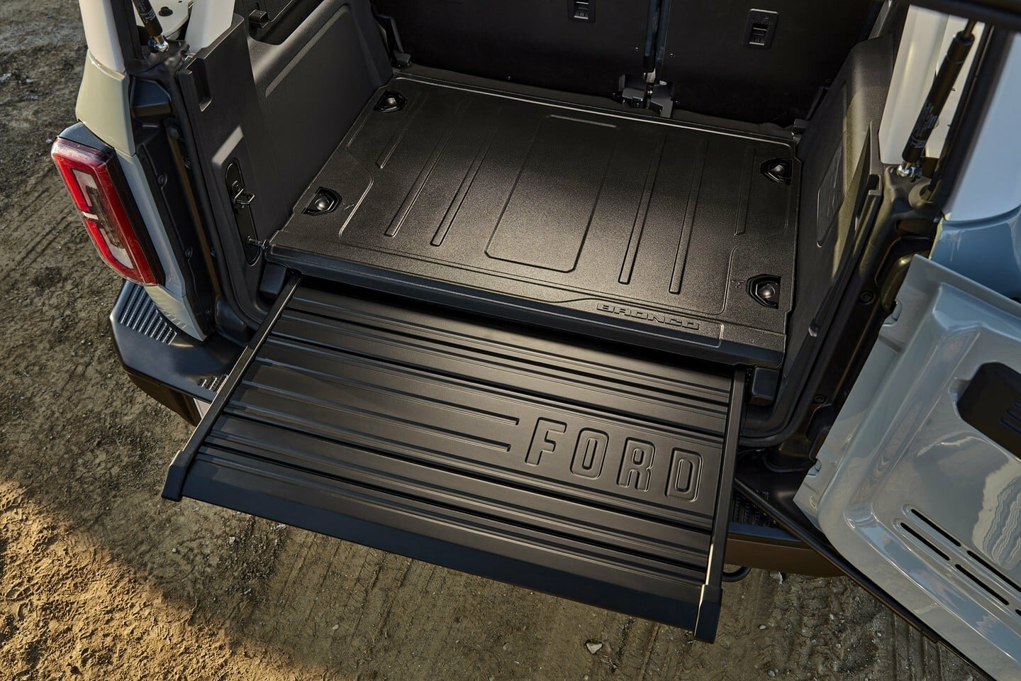 Ford Bronco VI, 2022, фото 5