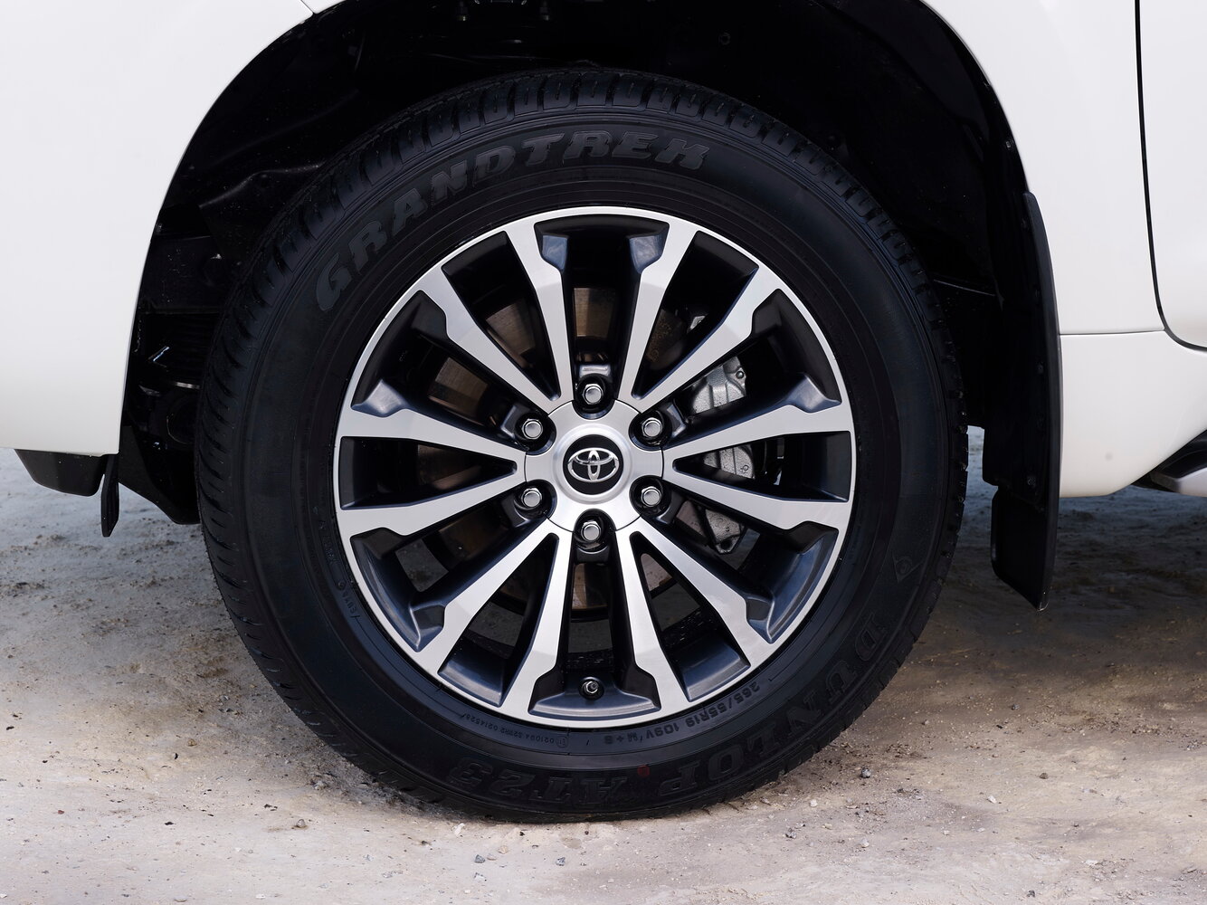 Toyota Land Cruiser Prado 150 Series Рестайлинг 3, 2021, фото 17