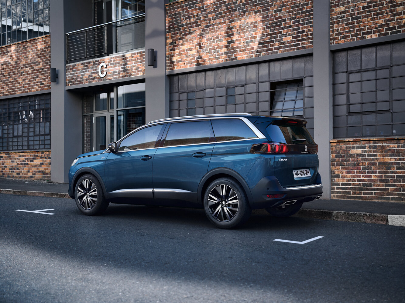 Peugeot 5008 II Рестайлинг, 2022, фото 6
