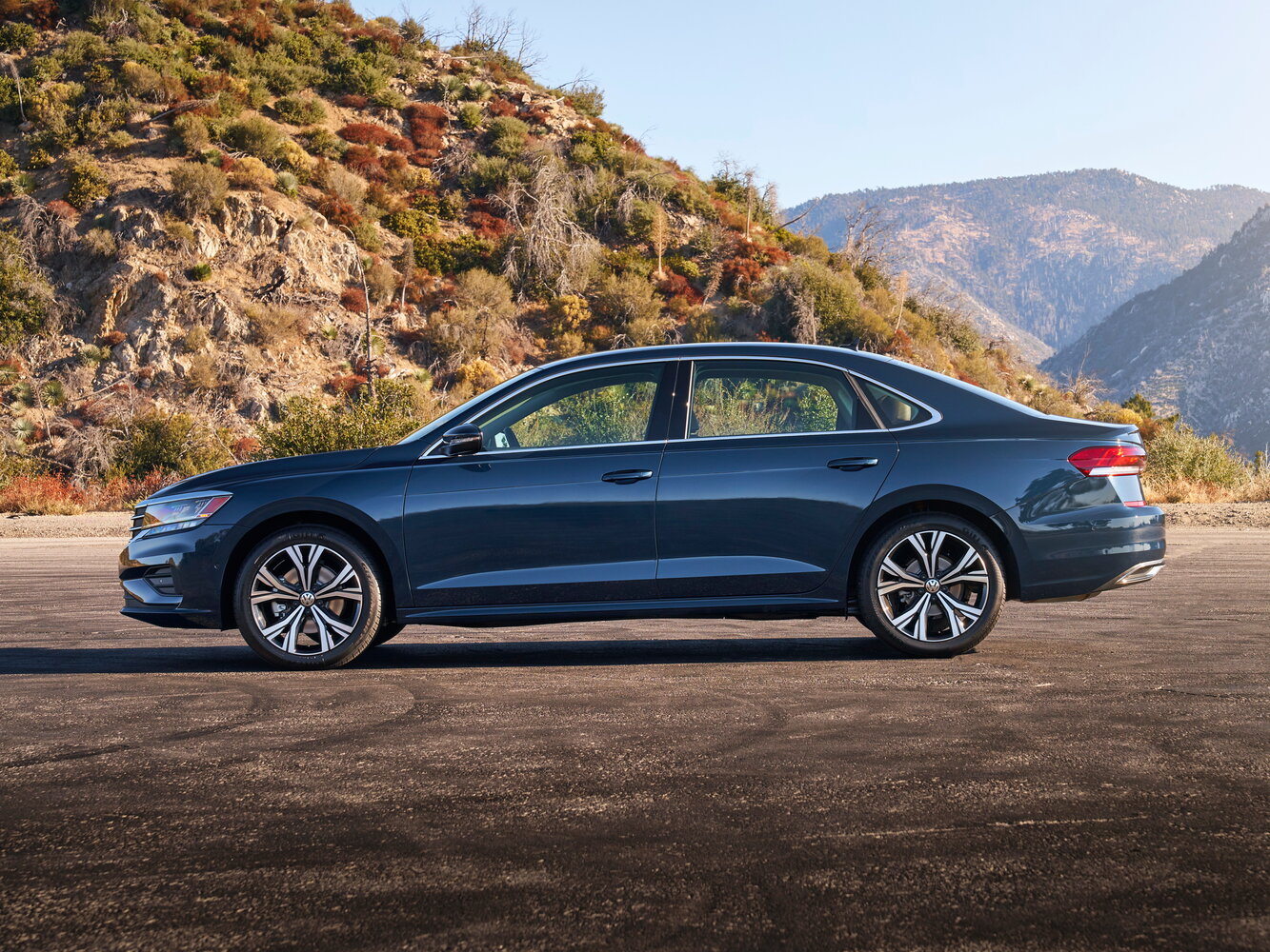 Volkswagen Passat (North America and China) II (NA Market), 2021, фото 14