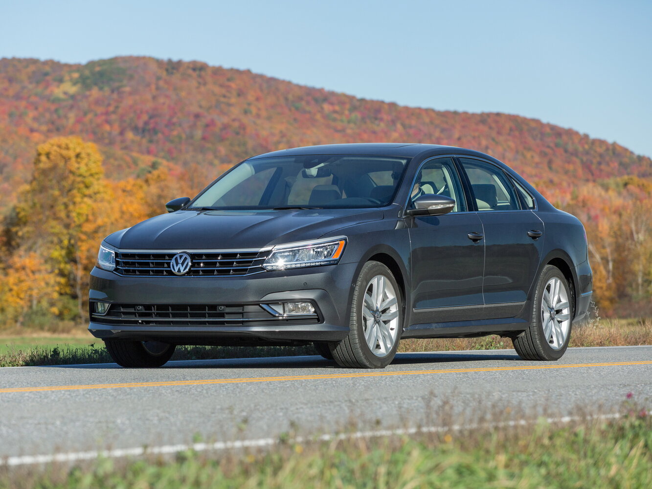 Volkswagen Passat (North America and China) I Рестайлинг, 2015, фото 15
