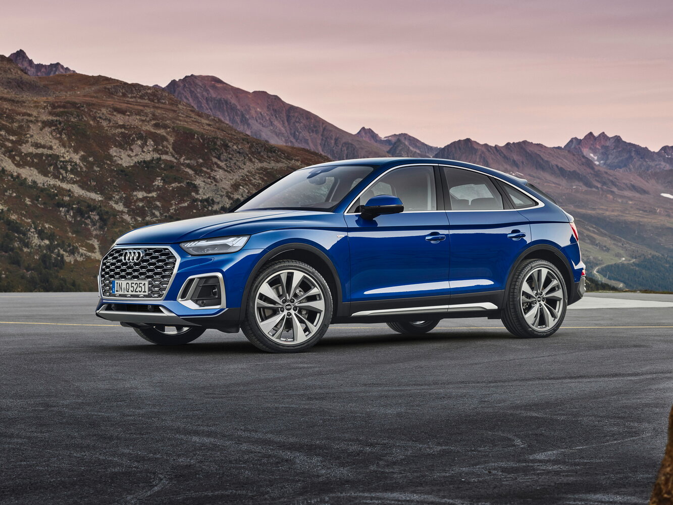 Audi Q5 Sportback I (FY), 2021, фото 17