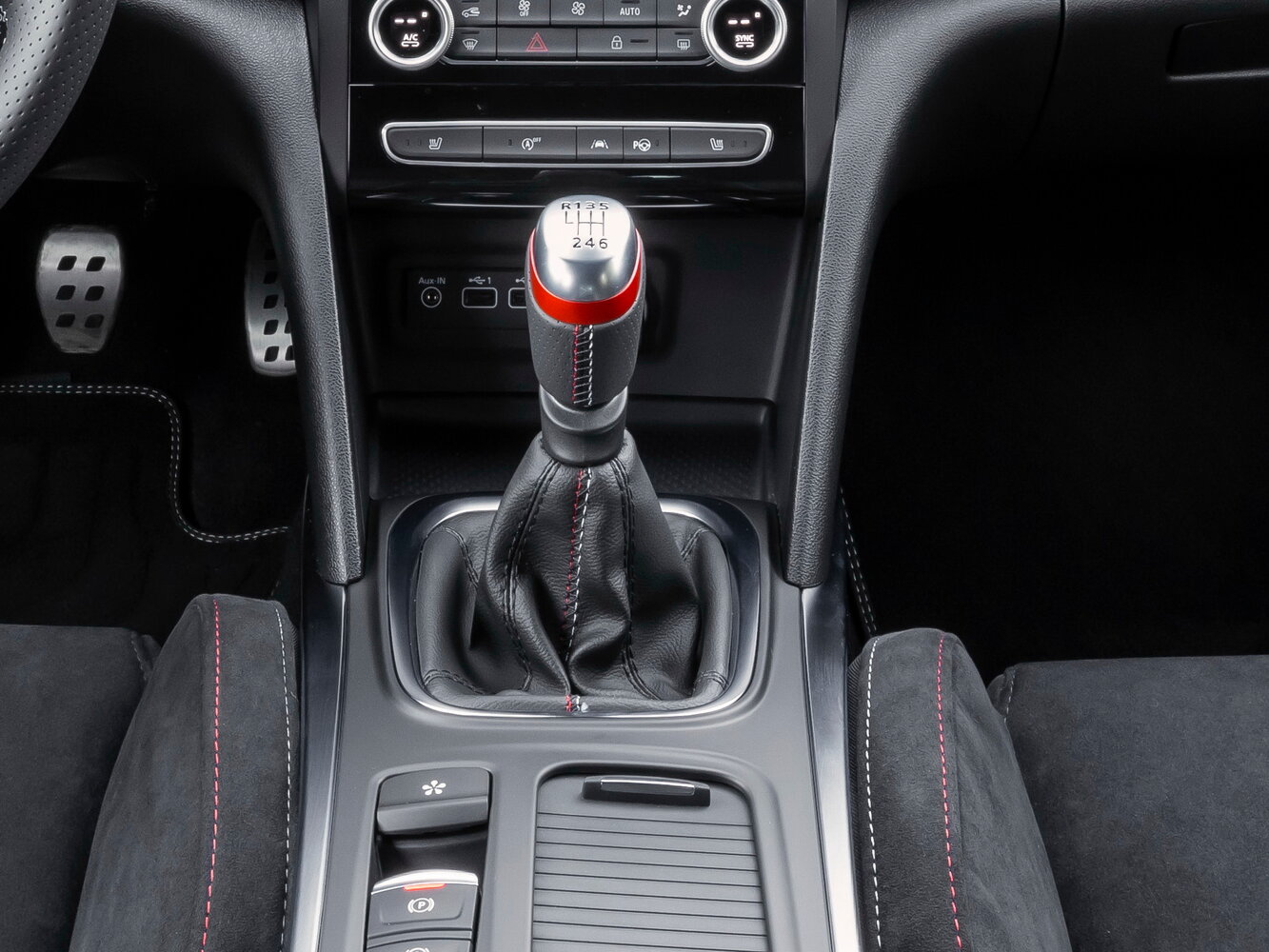 Renault Megane IV Рестайлинг, 2021, фото 6