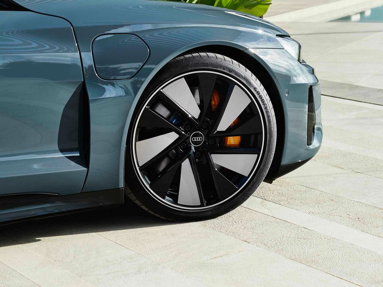 Audi e-tron GT I, 2024, фото 16
