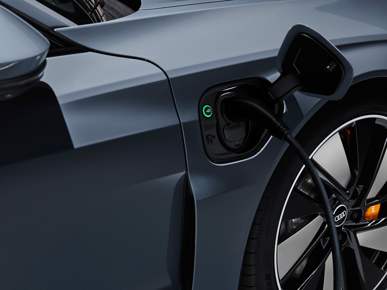 Audi e-tron GT I, 2024, фото 17