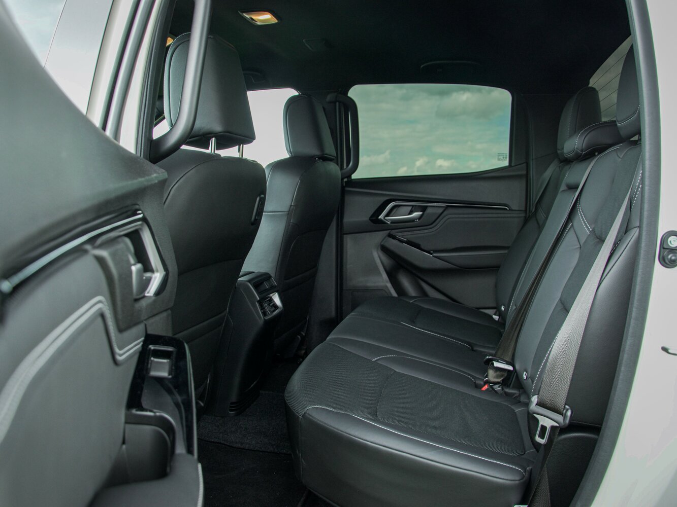 Isuzu D-Max III, 2020, фото 16