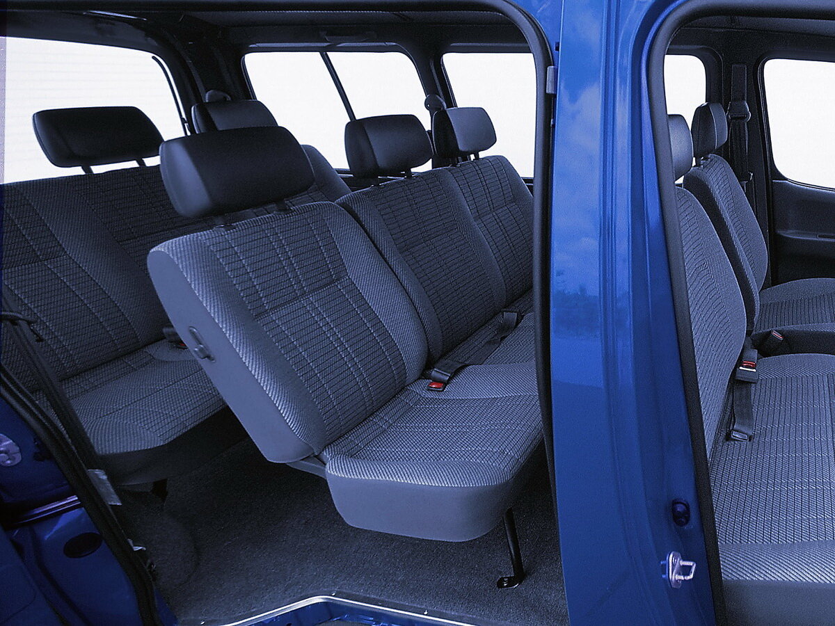 Toyota HiAce XH10, 2000, фото 3