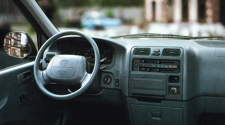 Toyota HiAce XH10, 2000, фото 6