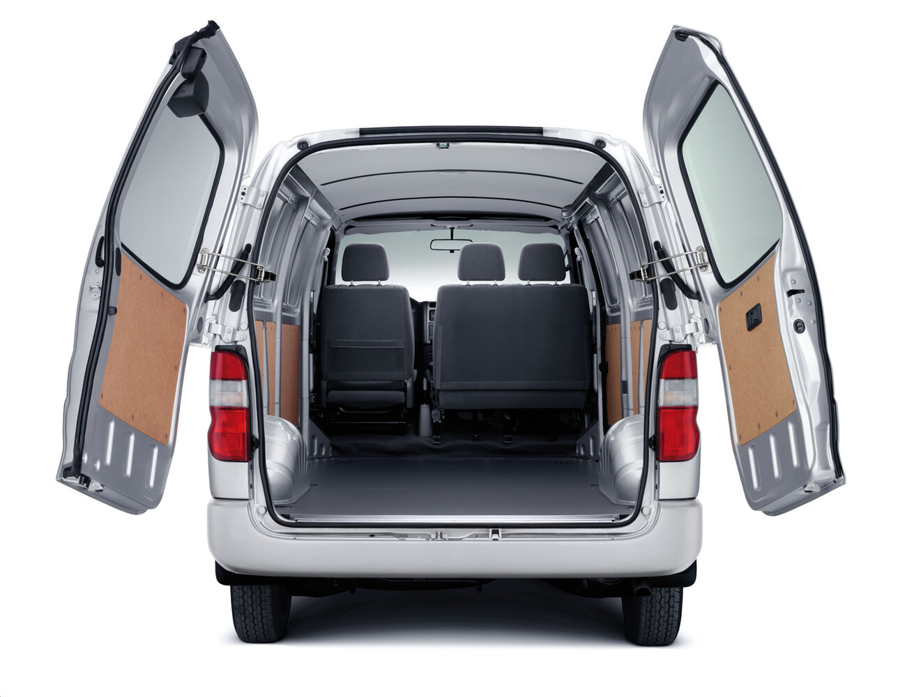 Toyota HiAce XH10 Рестайлинг, 2010, фото 8