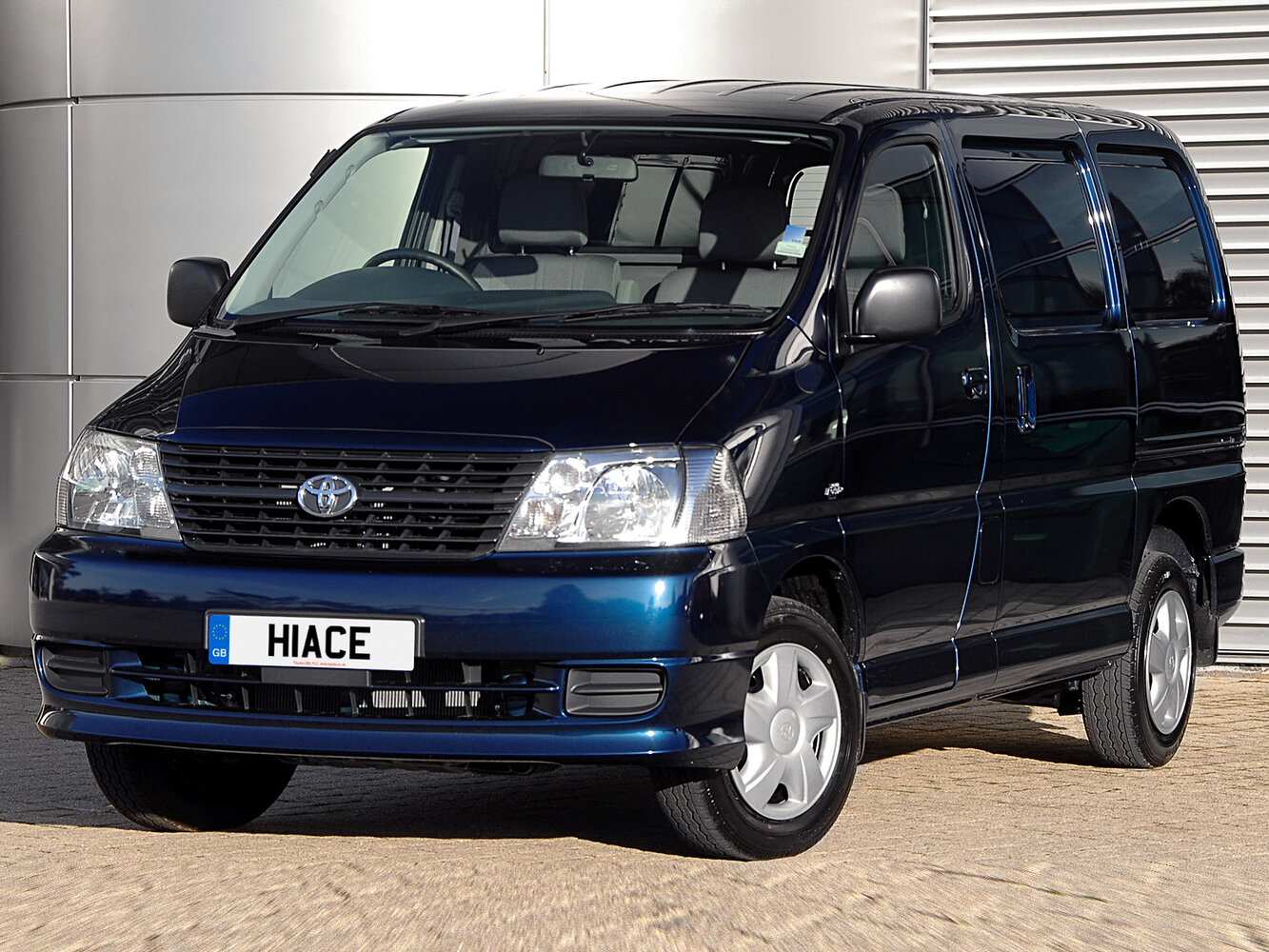 Toyota HiAce XH10 Рестайлинг, 2010, фото 4