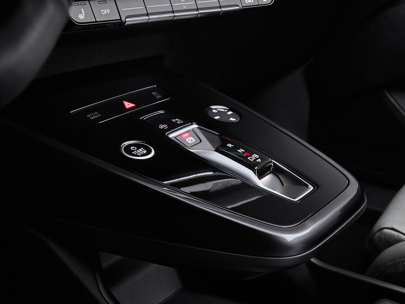 Audi Q4 e-tron I, 2023, фото 5