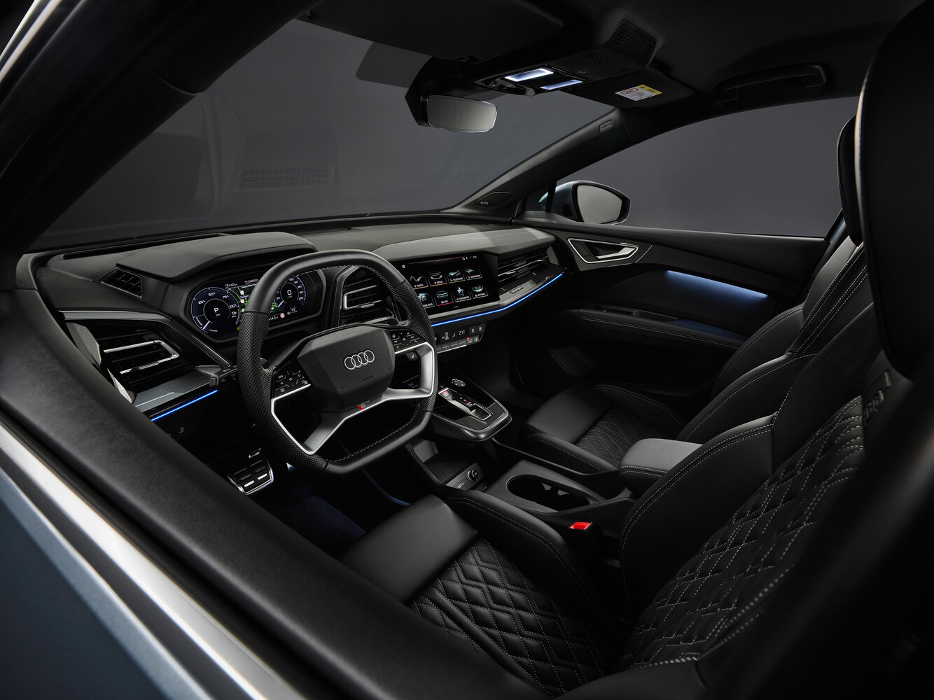 Audi Q4 e-tron I, 2023, фото 4