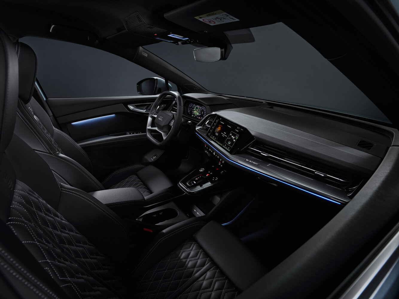 Audi Q4 e-tron I, 2023, фото 7