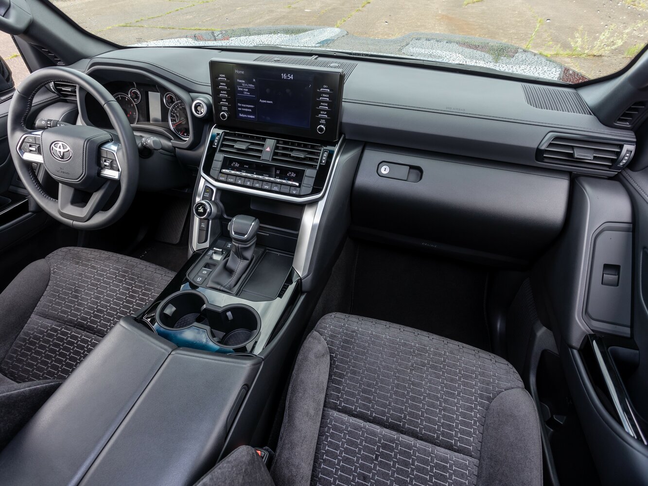 Toyota Land Cruiser 300 Series, 2025, фото 11