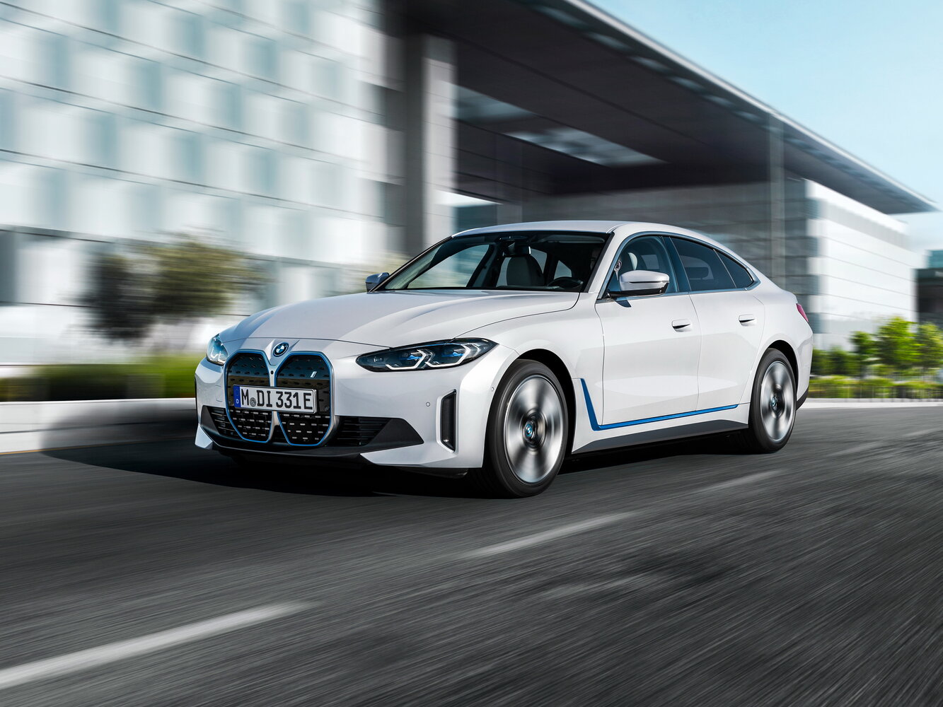 BMW i4 G26, 2021, фото 3
