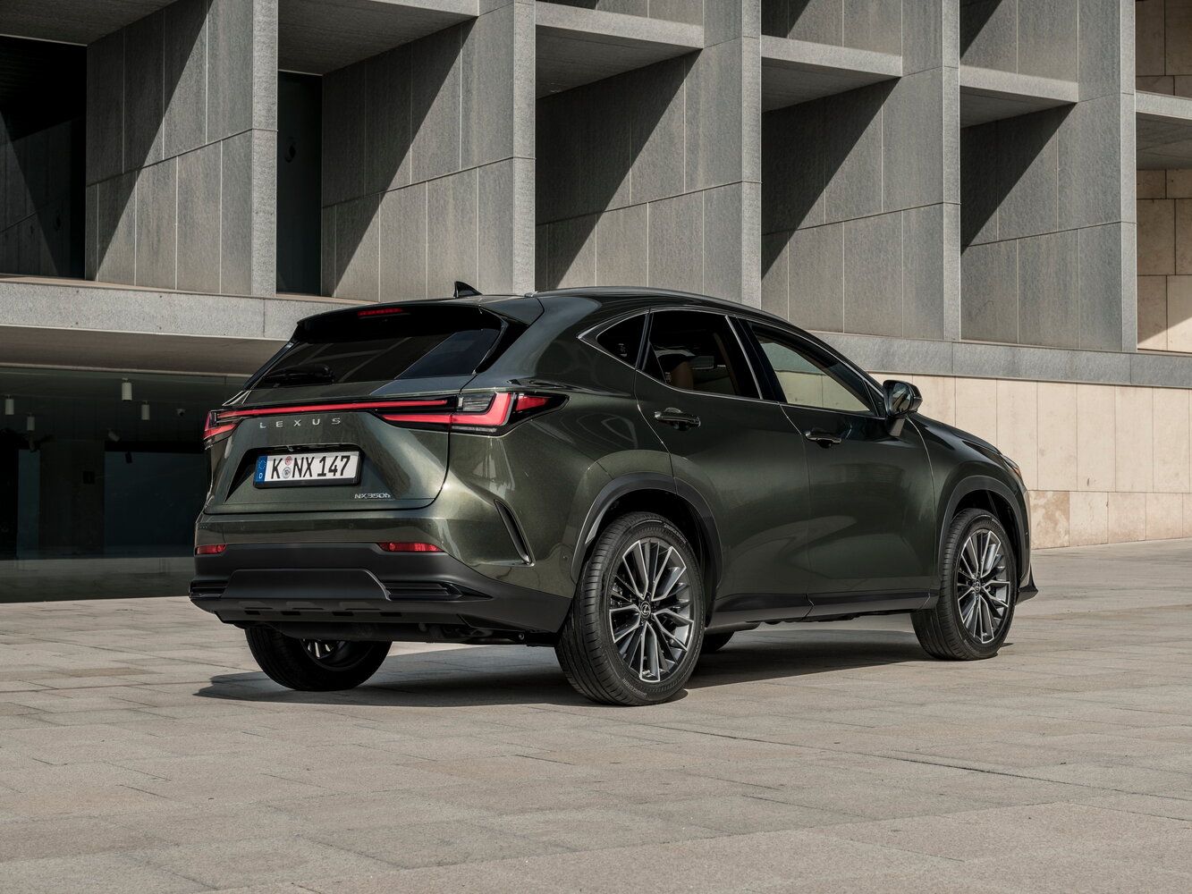 Lexus NX II, 2021, фото 13