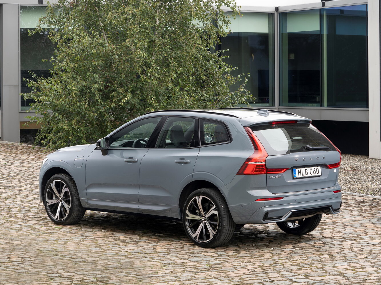 Volvo XC60 II Рестайлинг, 2022, фото 4
