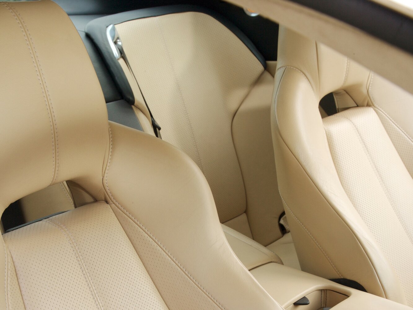 Aston Martin DB9 I, 2007, фото 6