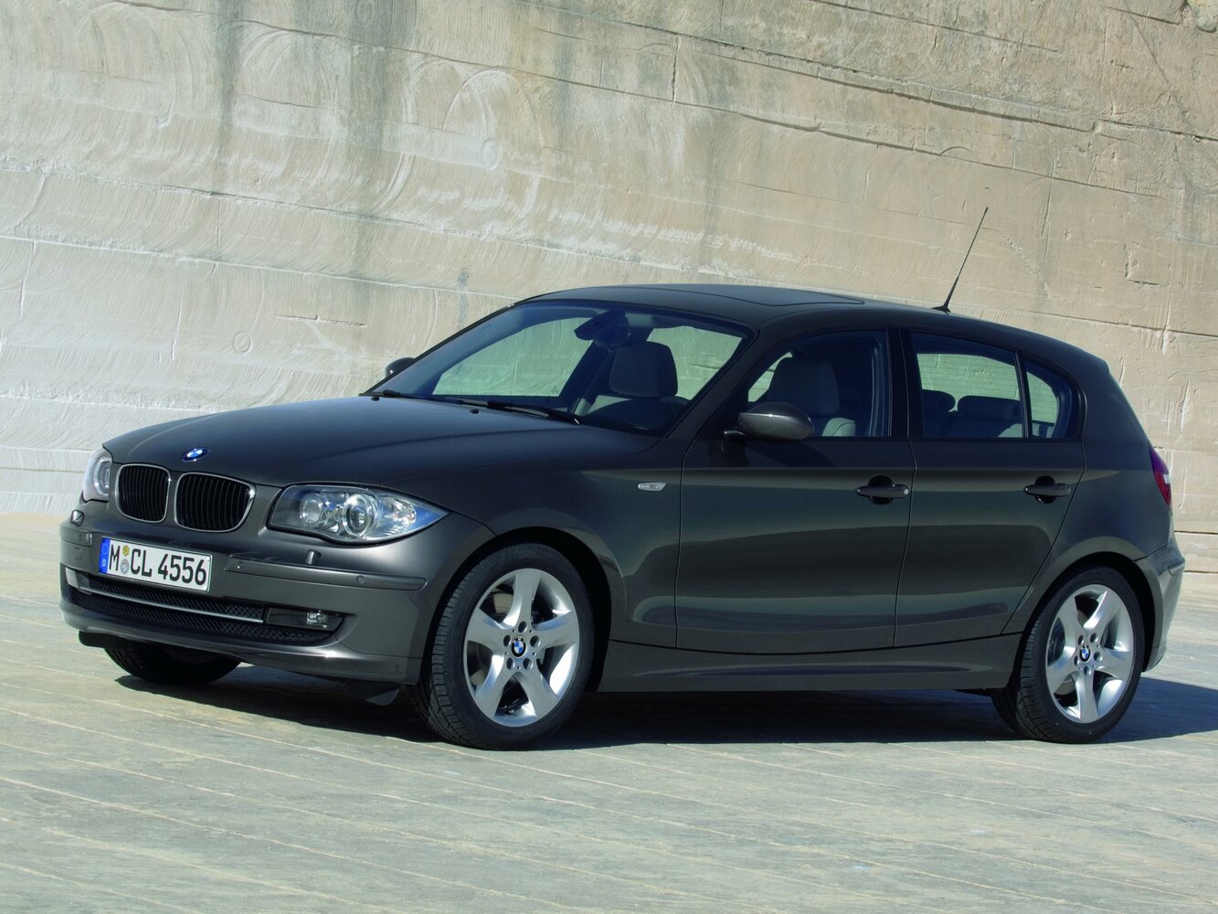 BMW 1 series I (E81/E82/E87/E88) Рестайлинг, 2010, фото 4